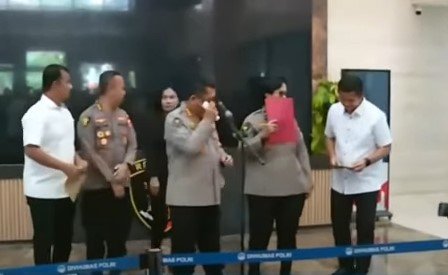 Tes DNA Ridwan Kamil dan Anak Lisa Mariana ‘Non-Identik’