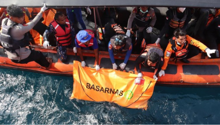 Tragedi Kapal Tenggelam Identifikasi Jasad Pelatih Valencia dan Sang Anak Berakhir Memilukan