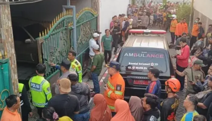 Tragedi Kipas Angin Maut, Kakak Beradik Tewas Terbakar Surabaya Saat Terjebak di Kamar