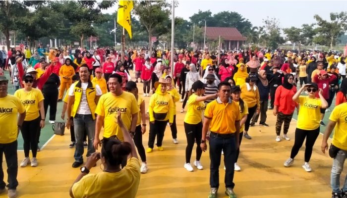 Ultah DPD Golkar Kota Blitar Kado Kemenangan Pasangan Bambang Bayu