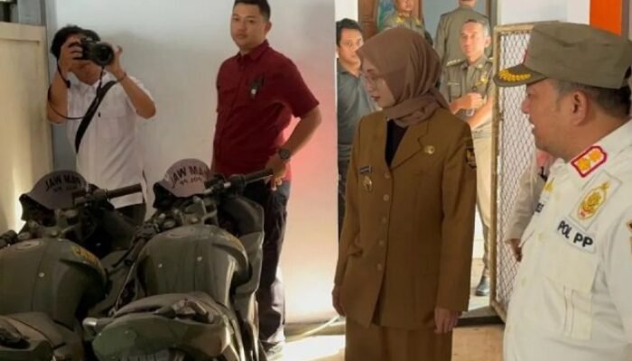 Wali Kota Kediri Soroti Disiplin Anggota Satpol PP dan Temukan Kantor Kurang Layak