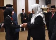 Gerbong “Pak Wali” Dilantik, Geng Abu Bakar Tersingkir, Mbak Wali Vinanda Semangati 32 Pejabat Kota Kediri