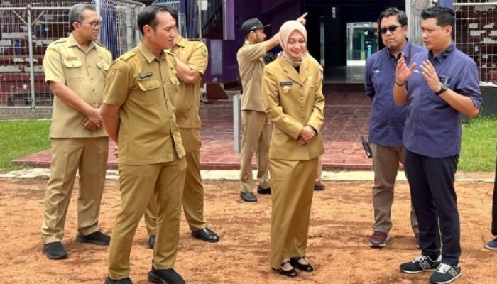 Walikota Vinanda Survey di Dtadion Brawijaya, Rencanakan Bangun Stadion Yang Nyaman