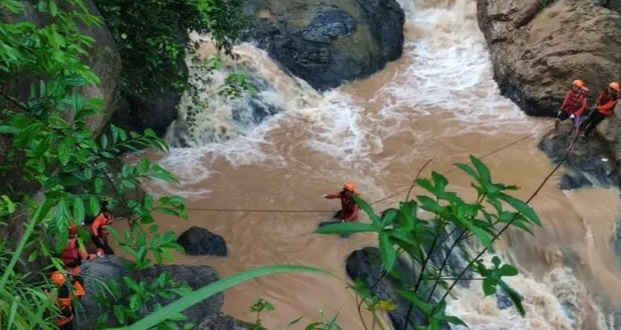 Warga Kartasura Tenggelam di Sungai Khayangan