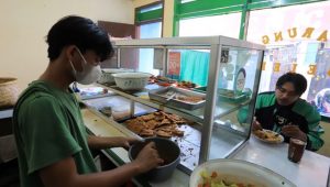 Curhat Pengusaha Warteg Soal Kabar Pengrajin Tahu-Tempe Mogok Produksi