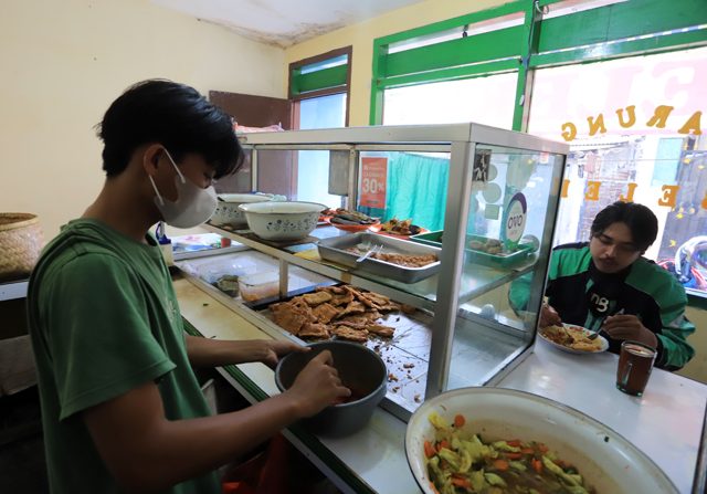 Curhat Pengusaha Warteg Soal Kabar Pengrajin Tahu-Tempe Mogok Produksi