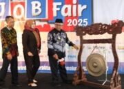 Job Fair 2025 Resmi Dibuka, Bupati Rijanto Targetkan Penyerapan Kerja Lebih Maksimal