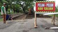 Proyek Galian Badan Jalan Resahkan Pengguna Jalan