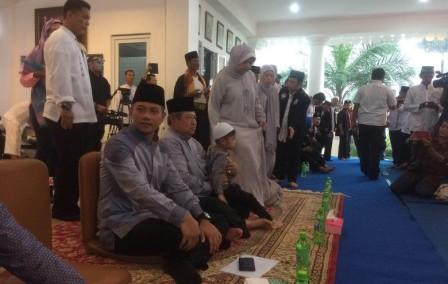 Soal politik dinasti; Justru ini, saya menghargai proses. Semua harus dari bawah, meskipun meninggalkan karier itu resiko