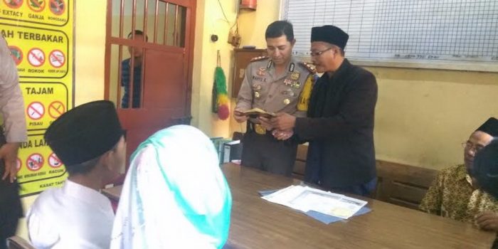 Ada Tahanan Polres Bojonegoro Melangsungkan Pernikahan