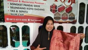 Berbekal Modal BRI, Bubu Songket Asal Padang Bangkit Kembali