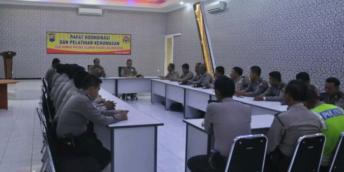 Perangi Berita Hoax Subbag Humas Polres Bojonegoro Beri Pelatihan Cyber Troops Awasi Media Sosial