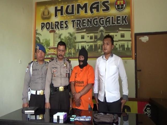 Residivis Kasus Curat