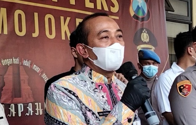 dinas kesehatan mojokerto akan copot karyawan Puskesmas yang memalsukan surat keterangan rapit tesrst