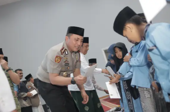 Polres Blitar Gelar Doa Bersama Peringati Dua Tahun Pemerintahan Prabowo-Gibran 1 dua tahun pemerintahan Prabowo Gibran