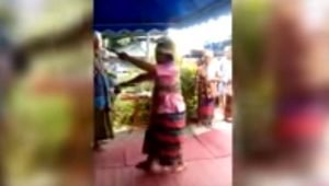 Vidio Tewasnya Dukun Sakti di Tangan Pedangnya Sendiri