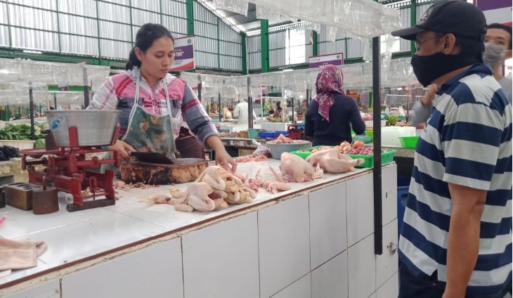 harga daging ayam di Malang melonjak menjadi 40 ribu