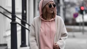 Sama-sama Menghangatkan, Ini Bedanya Hoodie dengan Sweater