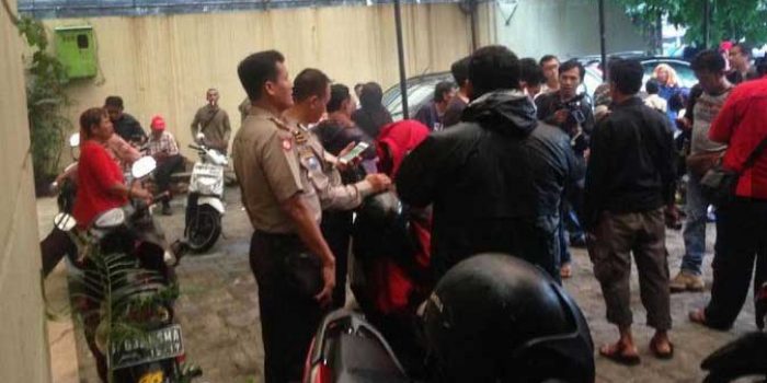 Minta Cerai, Tubuh Bu Dokter Diberondong Tembakan – Enam Peluru Tembus Dan Tewas Seketika