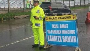 Bandung Masih Banjir, Jalur Arah Garut Putus dan Dialihkan lewat Sumedang