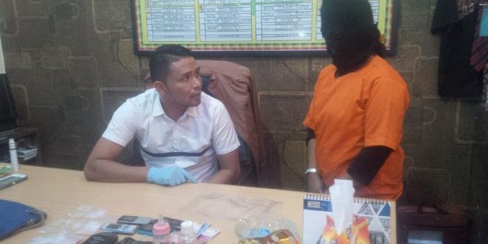 Cara Janda Muda Ini, Sembunyikan Narkoba di Kemaluannya, Agar Lolos Polisi