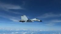 Menegangkan ! Jet Tempur China Hanya Berjarak 3 Meter dari Pesawat AS