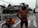 Aksi Joget dan Telanjang Dada di Simpang Tugu, Video Pegowes Ini Menjadi Viral