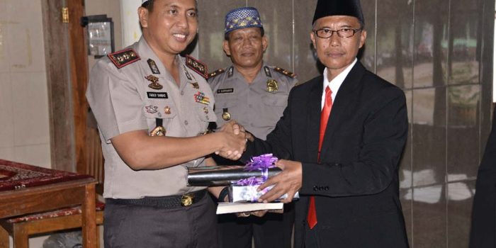 Kapolres Tuban Beri Kuliah Umum di Ponpes As-Salam Bangilan