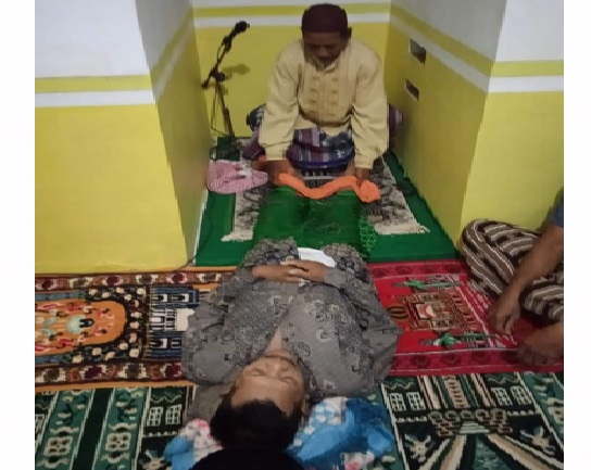 Ngimami Tarawih di Mushola Hingga Meninggal di Pengimaman