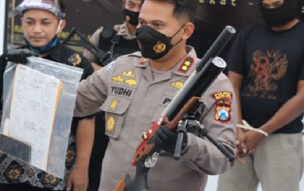 Pabrik Senapan Angin Digrebek, Bos dan 4 Karyawan Diciduk