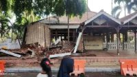 Pendopo Kabupaten Gresik Roboh, Bangunan Tua Dengan Kontruksi Yang Lapuk