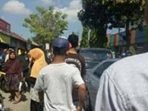 Mayat Laki laki Tergeletak di Selokan Desa Gadingmangu Jombang