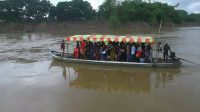 Waspada,  Waspadalah !  86 Perahu Gethek di Bengawan Solo Rawan