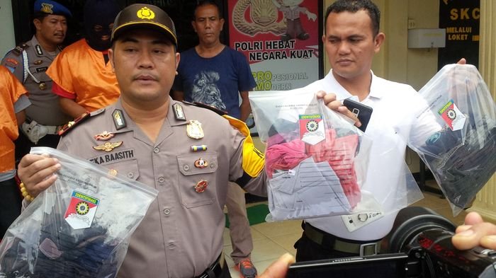 pelaku perampokan dan perkosaan ngaku sebagai polisi