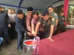 Danrem 082/CPYJ Resmikan Rehabilitasi Sumur Baru di Desa Manggis