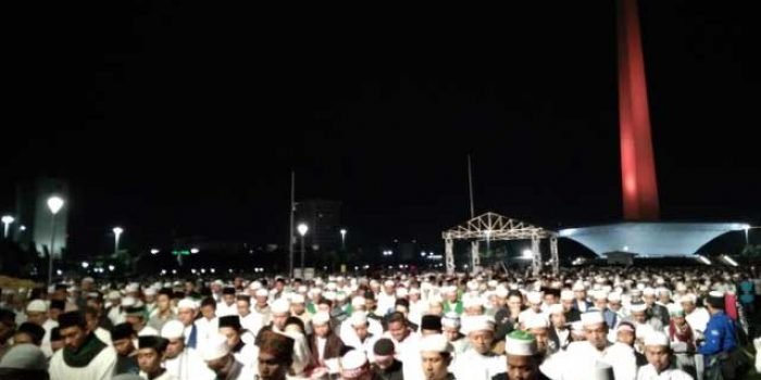 Maulid Nabi dan Reuni Akbar Alumni 212 di Monas – Gerak dari Istiqlal ke Monumen Nasional
