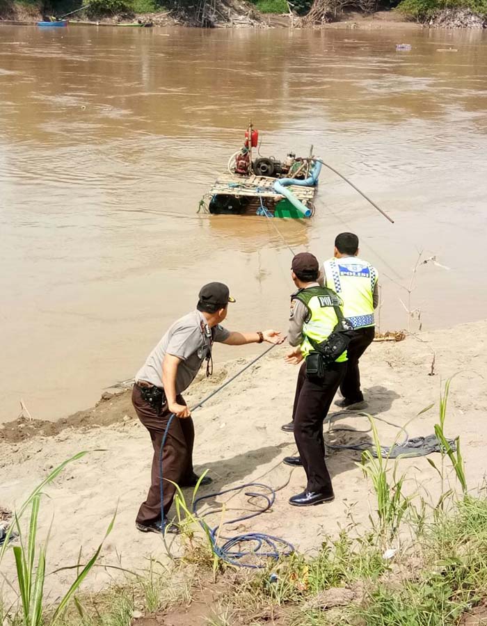 tambang pasir illegal