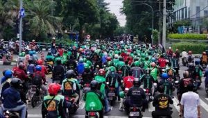 Ribuan Pengemudi Ojek Online Ancam Akan Turun ke Jalan pada 24 Agustus