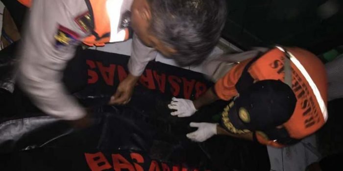 Terseret Ombak di Pantai Cijeruk , Dua Remaja Tenggelam, Satu Ditemukan Tewas Satunya Lagi Hilang