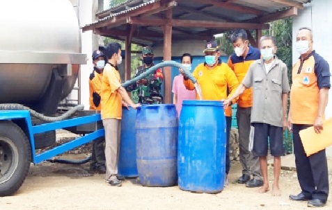 Trenggalek Sudah Kekeringan, Sumber Air Makin Sulit