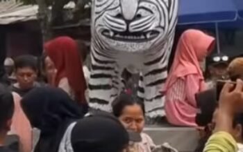 Fenomena Patung Macan Putih Kediri Jadi Inspirasi Produk Kreatif