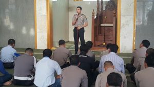 Kapolres Bojonegoro Ajak Angota Jadikan Pekerjaan Sebagai Ladang Ibadah