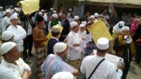 Mau Meresmikan Kegiatan, GUbernur Ahok Ditolak Warga Tebet