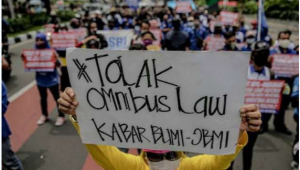 Aksi Demo Buruh Terbesar di Indonesia, Lebih dari 75.000 Orang Turun ke Jalan